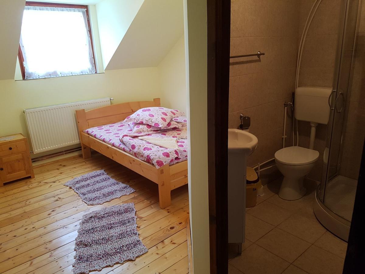 Cabana Suciu Villa Rachitele Bagian luar foto